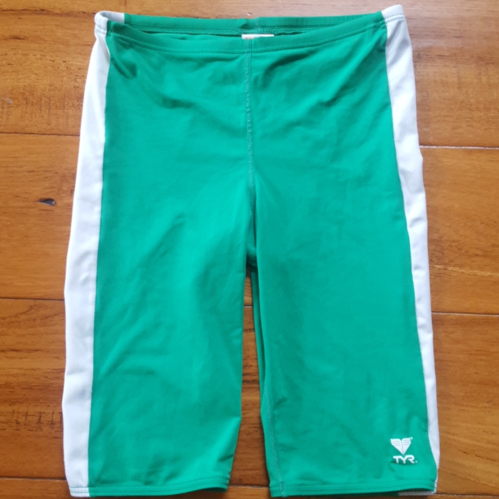 TYR men's swimsuit, size 30